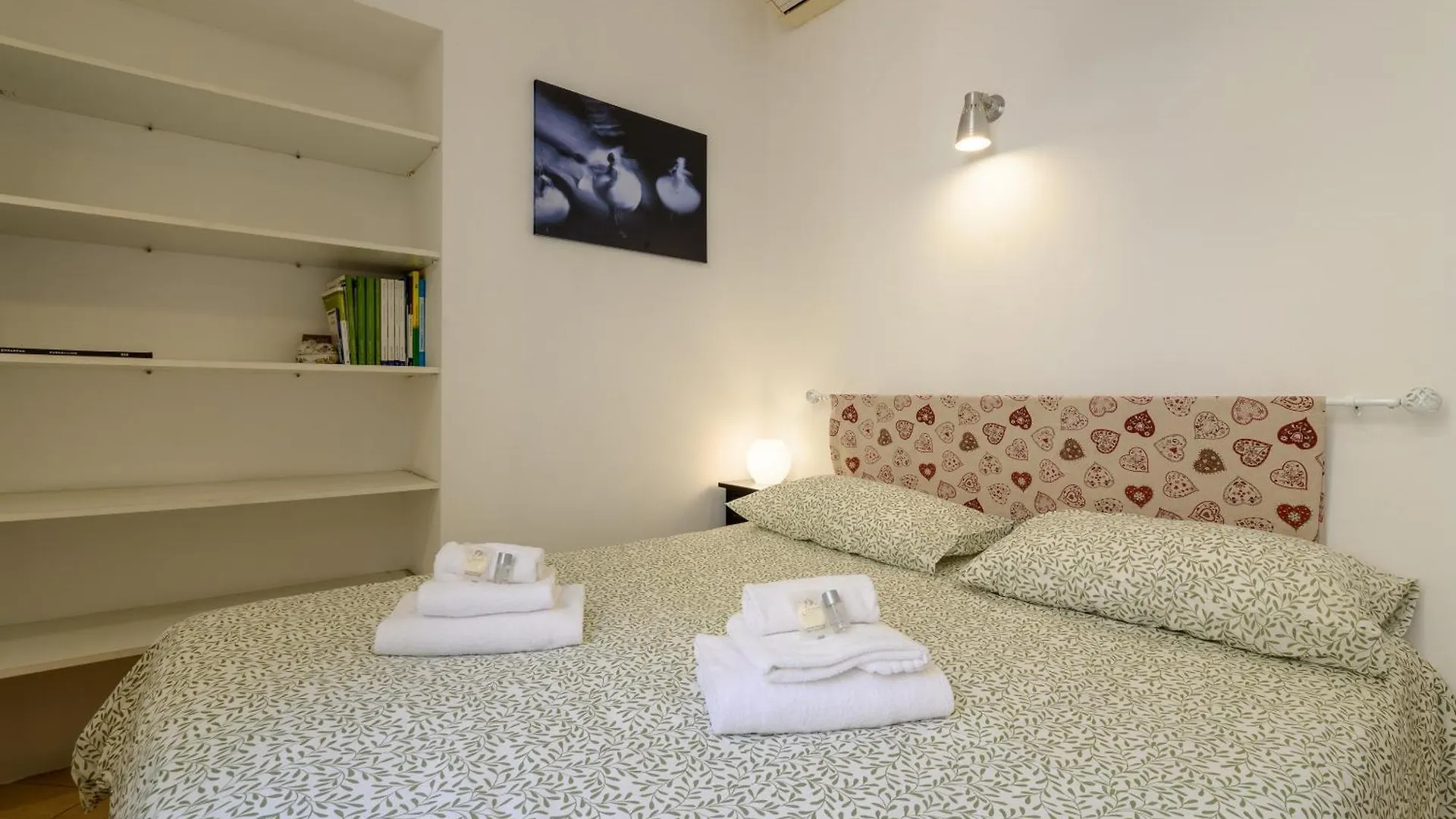 Quattro Cantoni Apartment Monti Rome 0*,  Italy